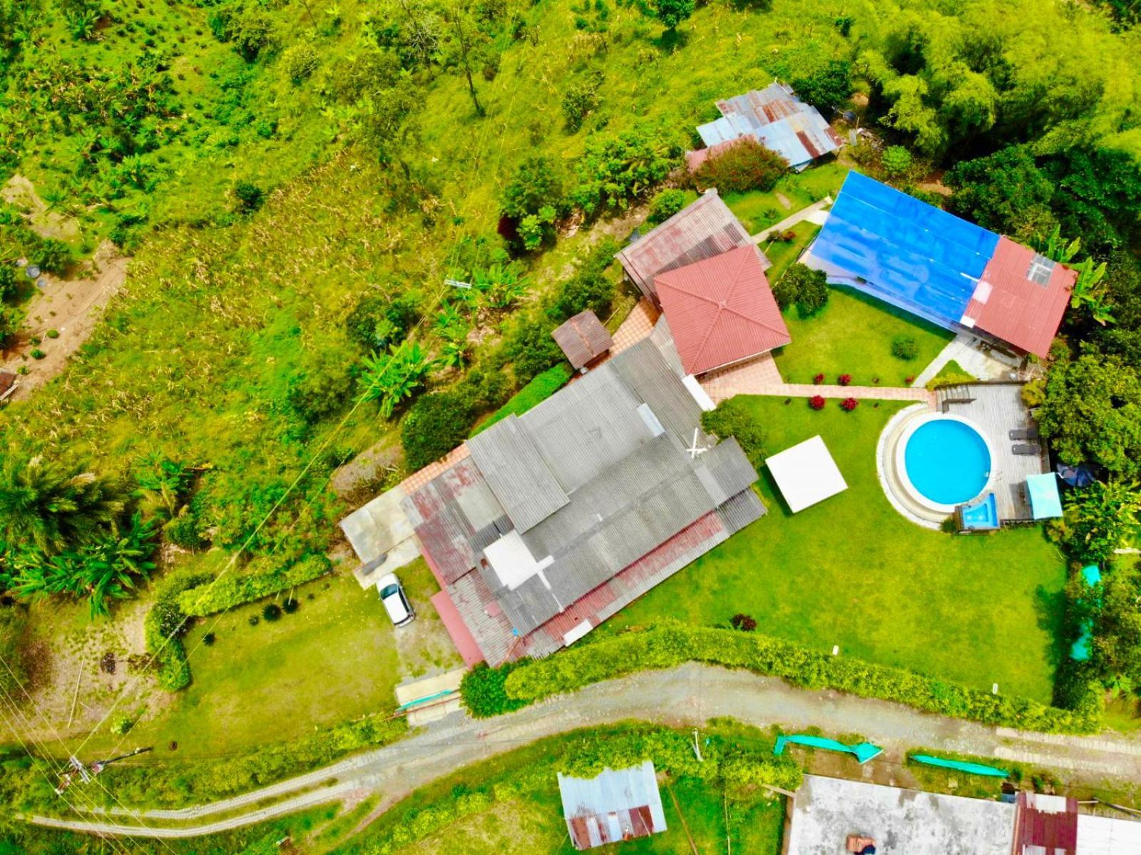 Mountain View Hostel San Peregrino エクステリア 写真